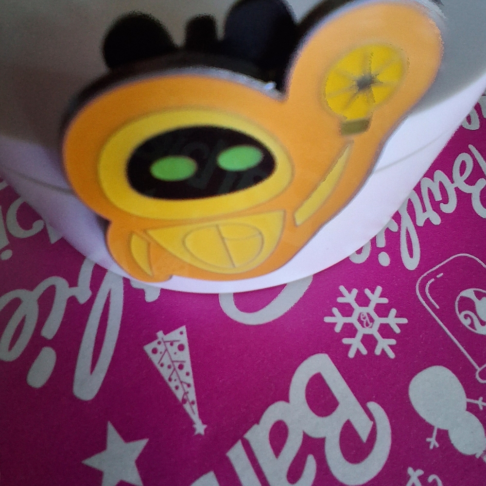 🔥Disney Wall-E PIN TRADING COLLECTIBLE EUC - Picture 4 of 5